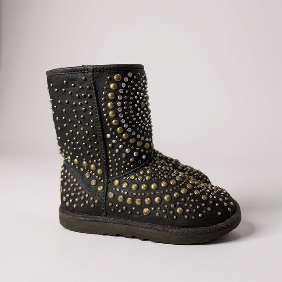 Jimmy Choo x Uggs Black Studded Suede Mandah Boots Size 7 - Picture 1 of 14